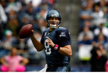 SEATTLE , WA - OCTOBER 18:  Quarterback Matt Hasselbeck #8 of the Seattle Seahawks throws a pass against the Arizona Cardinals at Qwest Field on October 18, 2009 in Seattle, Washington.  (Photo by Jonathan Ferrey/Getty Images)
