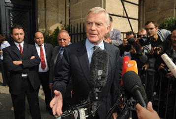 PARIS - SEPTEMBER 21:  F.I.A President Max Mosley speaks to journalists at the F.I.A headquarters after attending the World Motor Sport Council hearing on September 21, 2009 in Paris, France. Renault will not contest the charges that Nelson Piquet Jr. was ordered by management to deliberately crash his car during the Singapore Formula 1 Grand Prix, the crash caused the deployment off the safety car, due to team mate Fernando Alonso's race strategy he was able to win the race. The incident has already seen the resignation of  team principal  Flavio Briatore and Director of Engineering, Pat Symonds. The punishment from the FIA could be exclusion of the team from F1, a large fine or a suspended ban.   (Photo by Francois Durand/Getty Images)