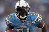 SAN DIEGO, CA - NOVEMBER 1:  Runningback LaDainian Tomlinson #21 of the San Diego Chargers rushes in the game against the Oakland Raiders on November 1, 2009 at Qualcomm Stadium in San Diego, California. (Photo by Donald Miralle/Getty Images)