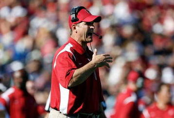 PASADENA, CA - OCTOBER 18:  Head coach Jim Harbaugh of the Stanford Cardinal reacts during the game against the UCLA Bruins on October 18, 2008 at the Rose Bowl in Pasadena, California.  (Photo by Harry How/Getty Images)