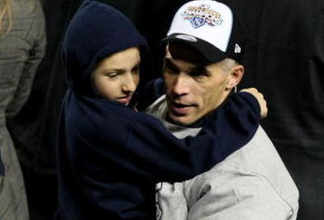 NEW YORK - NOVEMBER 04:  Manager Joe Girardi of the New York Yankees celebrates on the field after their 7-3 win against the Philadelphia Phillies in Game Six of the 2009 MLB World Series at Yankee Stadium on November 4, 2009 in the Bronx borough of New York City.  (Photo by Al Bello/Getty Images)