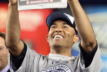 NEW YORK - NOVEMBER 04:  Mariano Rivera #42 of the New York Yankees holds up a copy of the New York Post as he celebrates their 7-3 win against the Philadelphia Phillies in Game Six of the 2009 MLB World Series at Yankee Stadium on November 4, 2009 in the Bronx borough of New York City.  (Photo by Jed Jacobsohn/Getty Images)