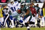 PHILADELPHIA - DECEMBER 28:  Brian Westbrook #36 of the Philadelphia Eagles runs the ball against the Dallas Cowboys on December 28, 2008 at Lincoln Financial Field in Philadelphia, Pennsylvania. The Eagles defeated the Cowboys 44-6.  (Photo by Jim McIsaac/Getty Images)
