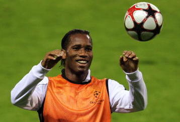 MADRID, SPAIN - NOVEMBER 02:  Didier Drogba of Chelsea fools around at training prior to the Champions League Group D match between Atletico Madrid and Chelsea at the Vicente Calderon Stadium on November 2, 2009 in Madrid, Spain.  (Photo by Shaun Botterill/Getty Images)