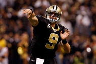 NEW ORLEANS - NOVEMBER 02:  Quarterback Drew Brees #9 of the New Orleans Saints passes during the game against the Atlanta Falcons at Louisana Superdome on November 2, 2009 in New Orleans, Louisiana.  (Photo by Chris Graythen/Getty Images)