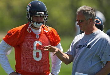 LAKE FOREST, IL - MAY 20:  Jay Cutler #6 of the Chicago Bears and offensive coordinator Ron Turner discuss a play during an organized team activity (OTA) practice on May 20, 2009 at Halas Hall in Lake Forest, Illinois.  (Photo by Jonathan Daniel/Getty Images)