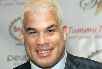 BEVERLY HILLS, CA - FEBRUARY 24:  UFC fighter Tito Ortiz arrives at the 18th Annual Night Of 100 Stars Gala held at the Beverly Hills Hotel on February 24, 2008 in Beverly Hills, California.  (Photo by Neilson Barnard/Getty Images)