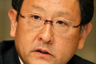 TOKYO - NOVEMBER 04:  Toyota Motor Corporation President Akio Toyoda speaks during a press conference at Toyota's head office on November 4, 2009 in Tokyo, Japan. Toyota announced their withdrawal from Formula One racing as a result of financial losses suffered during the global recession.  (Photo by Junko Kimura/Getty Images)