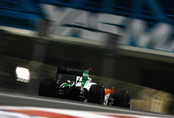 ABU DHABI, UNITED ARAB EMIRATES - NOVEMBER 01:  Adrian Sutil of Germany and Force India drives during the Abu Dhabi Formula One Grand Prix at the Yas Marina Circuit on November 1, 2009 in Abu Dhabi, United Arab Emirates.  (Photo by Paul Gilham/Getty Images)