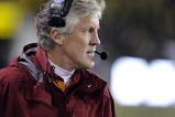 EUGENE, OR - OCTOBER 31: Head coach Pete Carroll of the USC Trojans looks out at the action on the field in the third quarter of the game against the Oregon Ducks at Autzen Stadium on October 31, 2009 in Eugene, Oregon. Oregon defeated USC 47-20. (Photo by Steve Dykes/Getty Images)