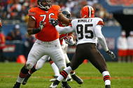 CHICAGO - NOVEMBER 01: Orlando Pace #76 of the Chicago Bears attempts to block Kamerion Wimbley #95 of the Cleveland Browns at Soldier Field on November 1, 2009 in Chicago, Illinois. The Bears defeated the Browns 30-6. (Photo by Jonathan Daniel/Getty Images)