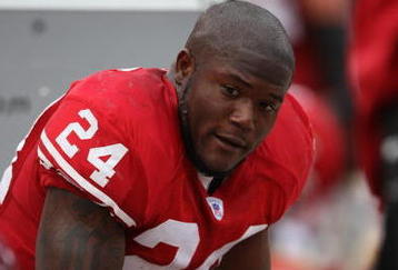 SAN FRANCISCO - NOVEMBER 18:  Michael Robinson #24 of the San Francisco 49ers looks on against the St. Louis Rams on November 18, 2007 at Monster Park in San Francisco, California. (Photo by Jed Jacobsohn/Getty Images)