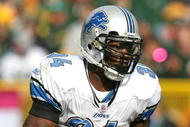 GREEN BAY, WI - OCTOBER 18: Kevin Smith #34 of the Detroit Lions runs the ball against the Green Bay Packers at Lambeau Field on October 18, 2009 in Green Bay, Wisconsin. The Packers defeated the Lions 26-0. (Photo by Jonathan Daniel/Getty Images)
