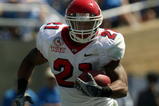 PASADENA, CA - SEPTEMBER 27:  Ryan Matthews #21 of the Frenso State Bulldogs runs with the ball during the game against the UCLA Bruins on September 27, 2008 at the Rose Bowl in Pasadena, California.  (Photo by Stephen Dunn/Getty Images)