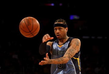 LOS ANGELES, CA - NOVEMBER 06:  Allen Iverson #3 of the Memphis Grizzlies throws a pass against the Los Angeles Lakers on November 6, 2009 at Staples Center in Los Angeles, California. The Lakers won 114-98.  NOTE TO USER: User expressly acknowledges and agrees that, by downloading and/or using this Photograph, user is consenting to the terms and conditions of the Getty Images License Agreement.  (Photo by Stephen Dunn/Getty Images)