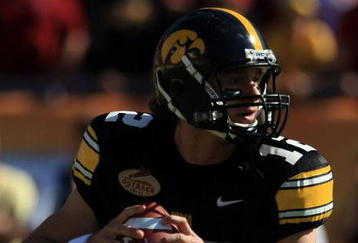 TAMPA, FL - JANUARY 01:  Ricky Stanzi #12 of the Iowa Hawkeyes drops back to pass against the South Carolina Gamecocks during the Outback Bowl on January 1, 2009 at Raymond James Stadium in Tampa, Florida.  (Photo by Scott Halleran/Getty Images)