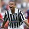 TURIN, ITALY - APRIL 21: David Trezeguet celebrates his goal during the match between Juventus and Genoa on April 21, 2007 in Turin, Italy. (Photo by New Press/Getty Images) 