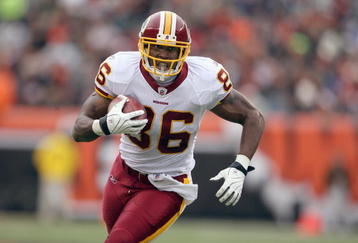 CINCINNATI - DECEMBER 14:  Fred Davis #86 of the Washington Redskins carries the ball during the NFL game against the Cincinnati Bengals at Paul Brown Stadium December 14, 2008 in Cincinnati, Ohio. (Photo by Andy Lyons/Getty Images)