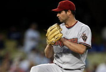 LOS ANGELES, CA - AUGUST 31:  Pitcher Doug Davis #49 of the Arizona Diamondbacks throws a pitch against the Los Angeles Dodgers on August 31, 2009 at Dodger Stadium in Los Angeles, California.  (Photo by Stephen Dunn/Getty Images)