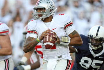 STATE COLLEGE, PA - NOVEMBER 7: Quarterback Terrelle Pryor #2 of the Ohio State Buckeyes rolls out to pass during a game against the Penn State Nittany Lions on November 7, 2009 at Beaver Stadium in State College, Pennsylvania. Ohio State won 24-7. (Photo by Hunter Martin/Getty Images)