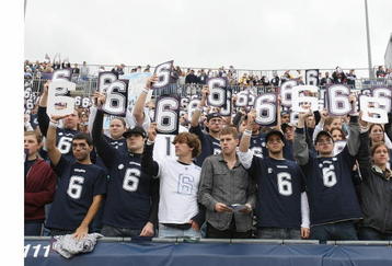 EAST HARTFORD, CT - OCTOBER 31:  Fans remember Jasper Howard, the murdered Connecticut Huskies cornerback, during a moment of silence before the game against the Rutgers Scarlet Knights on October 31, 2009 at Rentschler Field in East Hartford, Connecticut.  (Photo by Elsa/Getty Images)