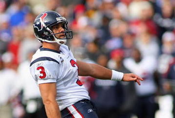 ORCHARD PARK, NY - NOVEMBER 01:  Kris Brown #3 of the Houston Texans lines up for a kick during the game against the Buffalo Bills at Ralph Wilson Stadium on November 1, 2009 in Orchard Park, New York. Houston won 31-10. (Photo by Rick Stewart/Getty Images)