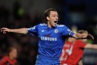 LONDON, ENGLAND - NOVEMBER 08:  John Terry of Chelsea celebrates after scoring the opening goal during the Barclays Premier League match between Chelsea and Manchester United at Stamford Bridge on November 8, 2009 in London, England.  (Photo by Shaun Botterill/Getty Images)