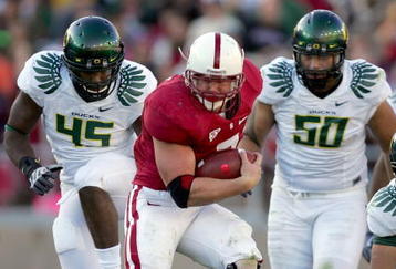 PALO ALTO, CA - NOVEMBER 07:  Toby Gerhart #7 of the Stanford Cardinal runs with the ball during their game against the Oregon Ducks at Stanford Stadium on November 7, 2009 in Palo Alto, California.  (Photo by Ezra Shaw/Getty Images)