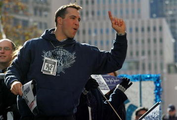 NEW YORK - NOVEMBER 06: Mark Teixeira #25 of the New York Yankees celebrates on a float during the New York Yankees World Series Victory Parade on November 6, 2009 in New York, New York. (Photo by Jared Wickerham/Getty Images)