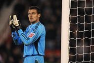 SHEFFIELD, ENGLAND - NOVEMBER 02: Steve Harper of Newcastle looks on during the Coca Cola Championship match between Sheffield United and Newcastle United at Bramall Lane on November 2, 2009 in Sheffield, England. (Photo by Laurence Griffiths/Getty Images)