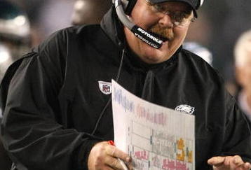 PHILADELPHIA - NOVEMBER 08:  Head coach Andy Reid of the Philadelphia Eagles coaches against the Dallas Cowboys at Lincoln Financial Field on November 8, 2009 in Philadelphia, Pennsylvania.  (Photo by Al Bello/Getty Images)