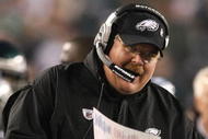 PHILADELPHIA - NOVEMBER 08: Head coach Andy Reid of the Philadelphia Eagles coaches against the Dallas Cowboys at Lincoln Financial Field on November 8, 2009 in Philadelphia, Pennsylvania. (Photo by Al Bello/Getty Images)