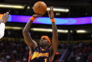 PHOENIX - OCTOBER 30:  Stephen Jackson #1 of the Golden State Warriors puts up a shot during the NBA game against the Phoenix Suns at US Airways Center on October 30, 2009 in Phoenix, Arizona. The Suns defeated the Warriors 123-101.  NOTE TO USER: User expressly acknowledges and agrees that, by downloading and or using this photograph, User is consenting to the terms and conditions of the Getty Images License Agreement.  (Photo by Christian Petersen/Getty Images)