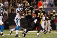 NEW ORLEANS - NOVEMBER 08:  Wide receiver Devery Henderson #19 of the New Orleans Saints  runs the ball against the Carolina Panthers at Louisiana Superdome on November 8, 2009 in New Orleans, Louisiana.  (Photo by Ronald Martinez/Getty Images)