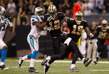NEW ORLEANS - NOVEMBER 08:  Wide receiver Devery Henderson #19 of the New Orleans Saints  runs the ball against the Carolina Panthers at Louisiana Superdome on November 8, 2009 in New Orleans, Louisiana.  (Photo by Ronald Martinez/Getty Images)
