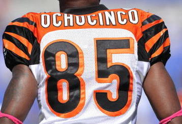 BALTIMORE - OCTOBER 11:  Chad Ochocinco #85 of the Cincinnati Bengals warms up before the game against the Baltimore Ravens at M&T Bank Stadium on October 11, 2009 in Baltimore, Maryland. The Bengals defeated the Ravens 17-14. (Photo by Larry French/Getty Images)