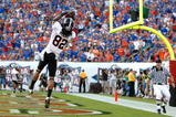 JACKSONVILLE, FL - OCTOBER 31:  Michael Moore #82 of the Georgia Bulldogs pull in this touchdown reception against the Florida Gators at Jacksonville Municipal Stadium on October 31, 2009 in Jacksonville, Florida.  (Photo by Kevin C. Cox/Getty Images)