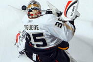 UNIONDALE, NY - JANUARY 21: Jean-Sebastien Giguere #35 of the Anaheim Ducks warms up before playing against the New York Islanders on January 21, 2009 at Nassau Coliseum in Uniondale, New York. The Islanders defeated the Ducks 2-1. (Photo by Jim McIsaac/Getty Images)