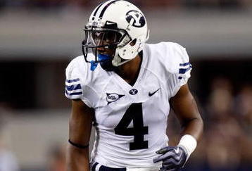 ARLINGTON, TX - SEPTEMBER 05:  Wide receiver O'Neill Chambers #4 of the Brigham Young Cougars at Cowboys Stadium on September 5, 2009 in Arlington, Texas.  (Photo by Ronald Martinez/Getty Images)