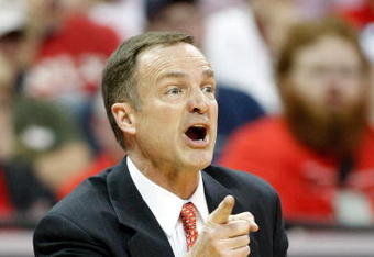LAS VEGAS - MARCH 12:  Head coach Lon Kruger of the UNLV Rebels gestures to his players as they take on the San Diego State Aztecs during a quarterfinal game of the Conoco Mountain West Conference Basketball Championships at the Thomas & Mack Center March 12, 2009 in Las Vegas, Nevada. The Aztecs won 71-57.  (Photo by Ethan Miller/Getty Images)