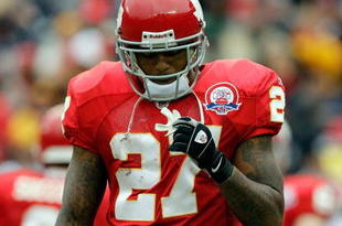 KANSAS CITY, MO - OCTOBER 11:  Running back Larry Johnson #27 of the Kansas City Chiefs walks off the field during the game against the Dallas Cowboys on October 11, 2009 at Arrowhead Stadium in Kansas City, Missouri.  (Photo by Jamie Squire/Getty Images)