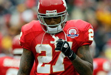 KANSAS CITY, MO - OCTOBER 11:  Running back Larry Johnson #27 of the Kansas City Chiefs walks off the field during the game against the Dallas Cowboys on October 11, 2009 at Arrowhead Stadium in Kansas City, Missouri.  (Photo by Jamie Squire/Getty Images)