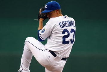 KANSAS CITY, MO - JUNE 17:  Zack Greinke #23 of the Kansas City Royals pitches against the Arizona Diamondbacks during the game on June 17, 2009 at Kauffman Stadium in Kansas City, Missouri. (Photo by Jamie Squire/Getty Images)