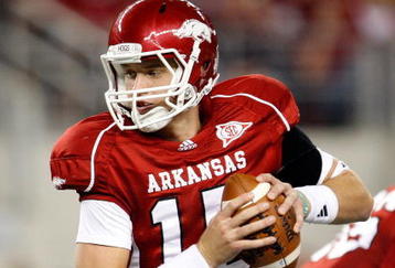 ARLINGTON, TX - OCTOBER 03:  Quarterback Ryan Mallett #15 of the Texas A&M Aggies at Cowboys Stadium on October 3, 2009 in Arlington, Texas.  (Photo by Ronald Martinez/Getty Images)