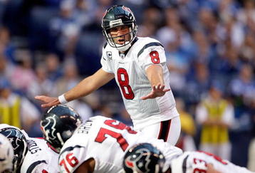 INDIANAPOLIS - NOVEMBER 08:  Matt Schaub #8 of the Houston Texans gives instructions to his team during the NFL game against the Indianapolis Colts at Lucas Oil Stadium on November 8, 2009 in Indianapolis, Indiana.  (Photo by Andy Lyons/Getty Images)