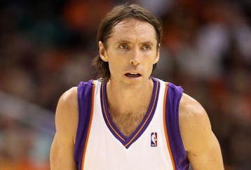 PHOENIX - OCTOBER 30:  Steve Nash #13 of the Phoenix Suns during the NBA game against the Golden State Warriors at US Airways Center on October 30, 2009 in Phoenix, Arizona.  The Suns defeated the Warriors 123-101.   NOTE TO USER: User expressly acknowledges and agrees that, by downloading and or using this photograph, User is consenting to the terms and conditions of the Getty Images License Agreement.  (Photo by Christian Petersen/Getty Images)