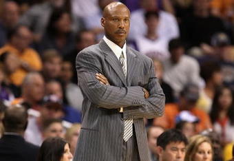 PHOENIX - NOVEMBER 11:  Head coach Byron Scott of the New Orleans Hornets watches the NBA game against the Phoenix Suns at US Airways Center on November 11, 2009 in Phoenix, Arizona. The Suns defeated the Hornets 124-104.  NOTE TO USER: User expressly acknowledges and agrees that, by downloading and or using this photograph, User is consenting to the terms and conditions of the Getty Images License Agreement.  (Photo by Christian Petersen/Getty Images)