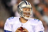 PHILADELPHIA - NOVEMBER 08:  Tony Romo #9 of the Dallas Cowboys drops back to pass against the Philadelphia Eagles at Lincoln Financial Field on November 8, 2009 in Philadelphia, Pennsylvania.  (Photo by Al Bello/Getty Images)