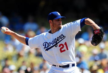 LOS ANGELES, CA - SEPTEMBER 19: Jon Garland #21  of the Los Angeles Dodgers pitches against the San Francisco Giants at Dodger stadium on September 19, 2009 in Los Angeles, California.  (Photo by Jacob de Golish/Getty Images)