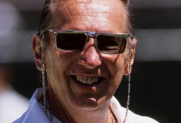 OAKLAND, CA - AUGUST 12:  Oakland Raiders owner Al Davis cracks a smile before the game against the St. Louis Rams at Oakland-Alameda County Coliseum on August 12, 1995 in Oakland, California.  The Raiders won 27-22. (Photo by George Rose/Getty Images)